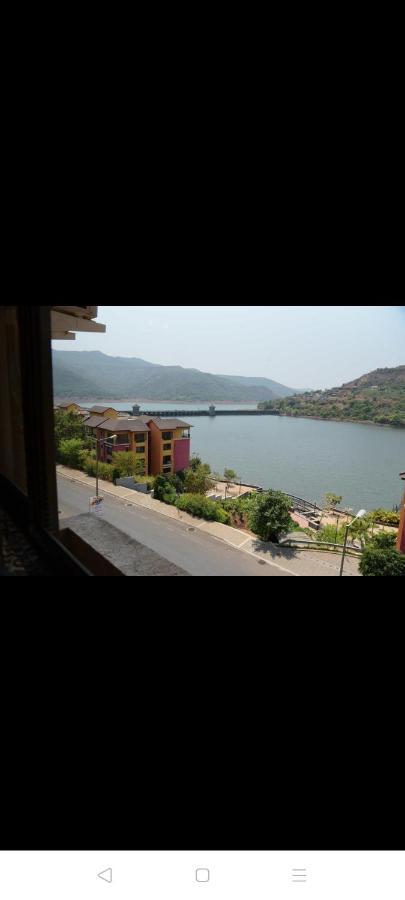 2Bhk Lake View Apartment Lavasa Εξωτερικό φωτογραφία
